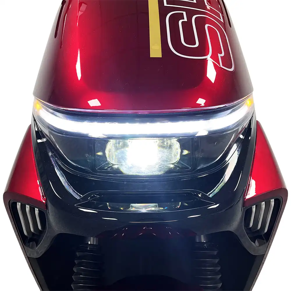 LED-фара электроскутера SP2000E-4