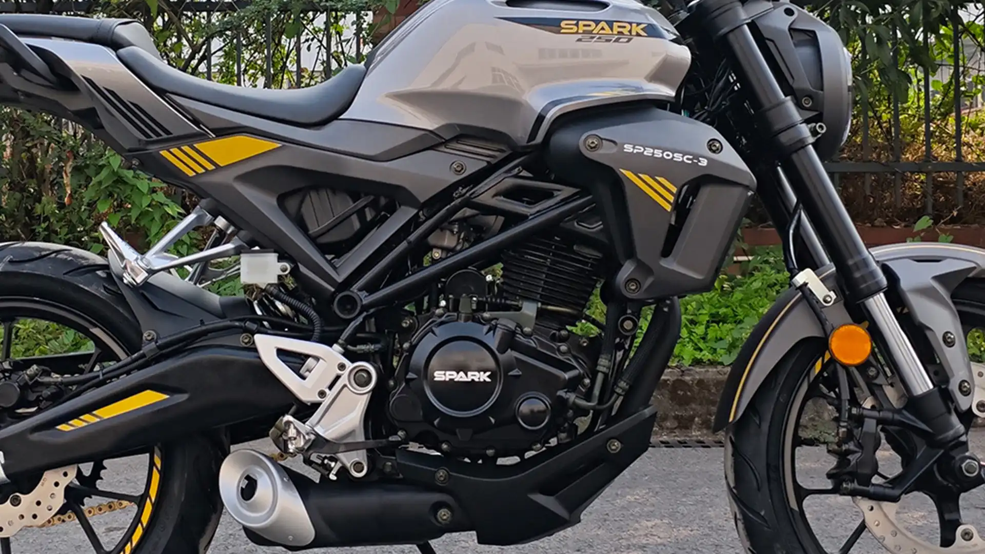 Двигатель SPARK SP300RS-2